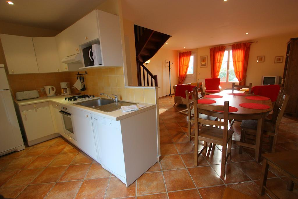 Villa La Croix De La Jarrie Châtres Zimmer foto