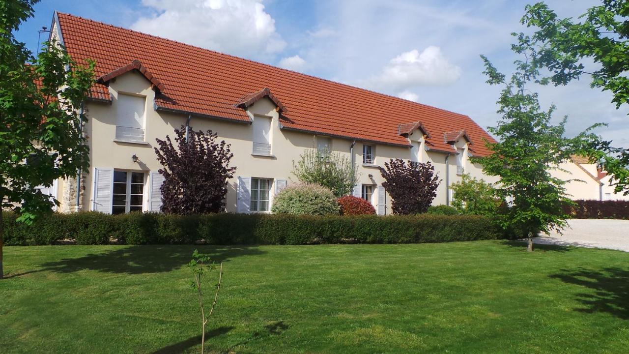 Villa La Croix De La Jarrie Châtres Exterior foto