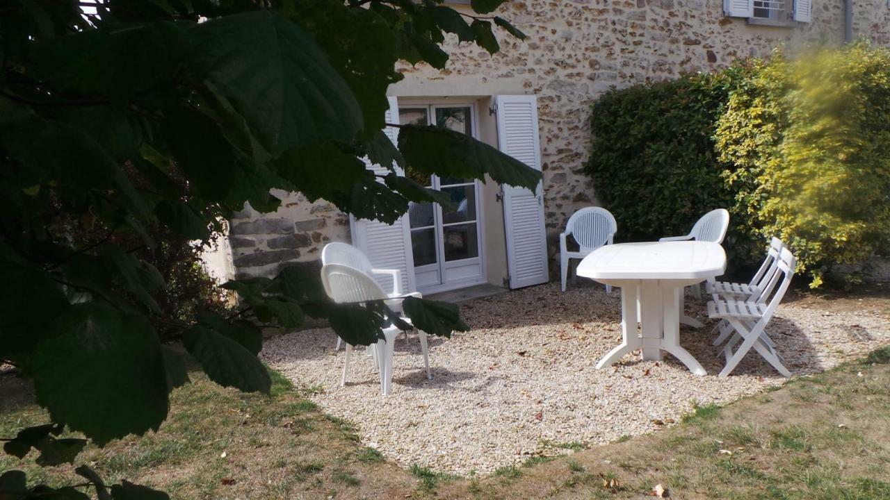 Villa La Croix De La Jarrie Châtres Exterior foto
